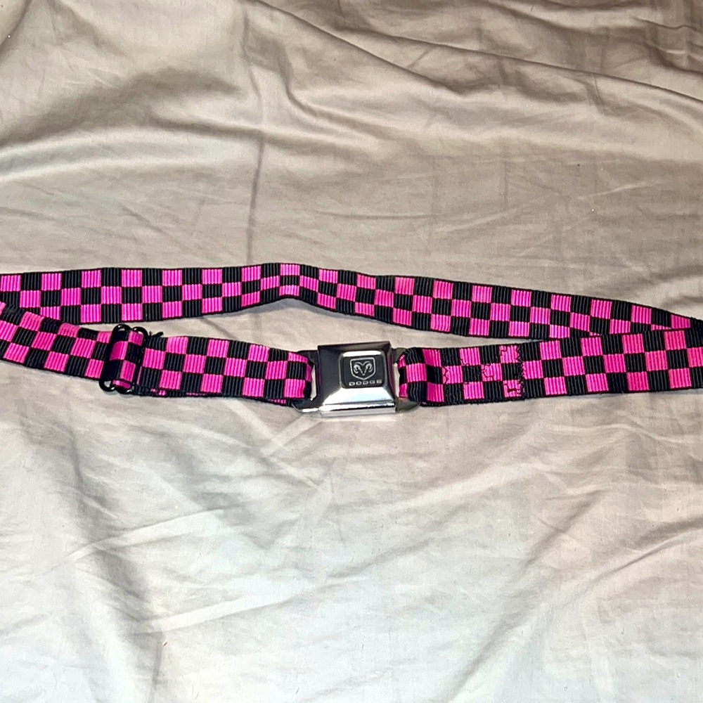 Dodge seatbelt belt